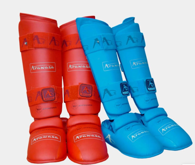 Set protecție Arawaza WKF app (tibiere+botoșei)